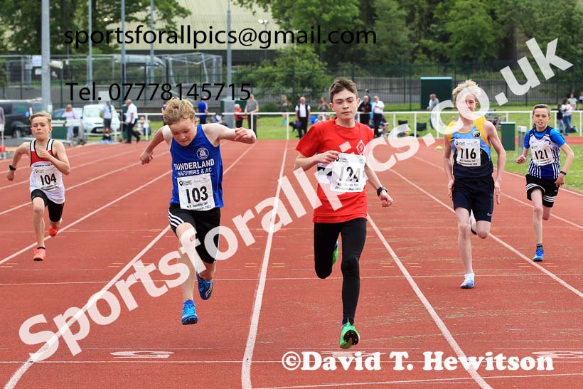 Men and Boys 100 metres, 2022 North Eastern Track and Field Champs., Middlesbrough. David T. Hewitson/Sports for All Pics